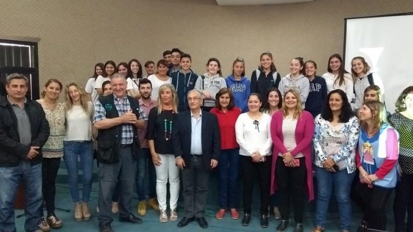 Ambiente lanzó la capacitación para elaborar el Plan de Gestión Municipal