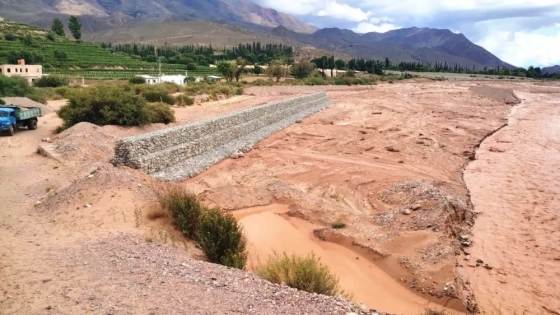 Recursos Hídricos, más obras de protección en ríos de Quebrada y Valles