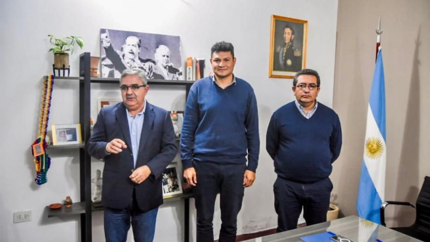 Raúl y el intendente de Córdoba se reunieron para dialogar sobre el debate minero y seguridad
