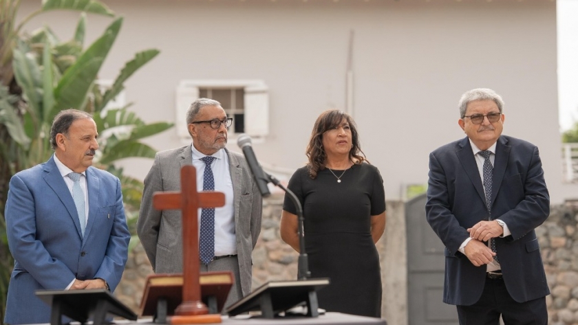 Quintela tomó juramento y redefine la gestión territorial