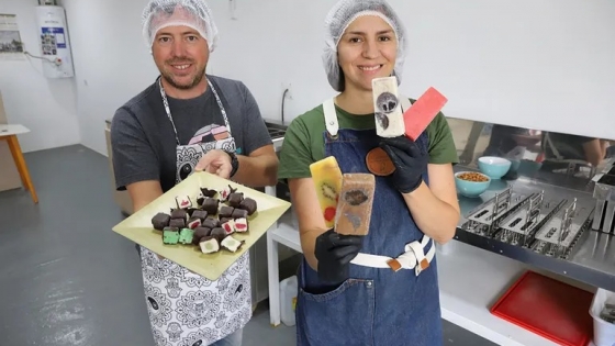 Cerraron su franquicia de helados y ahora crean sus propias paletas que son furor