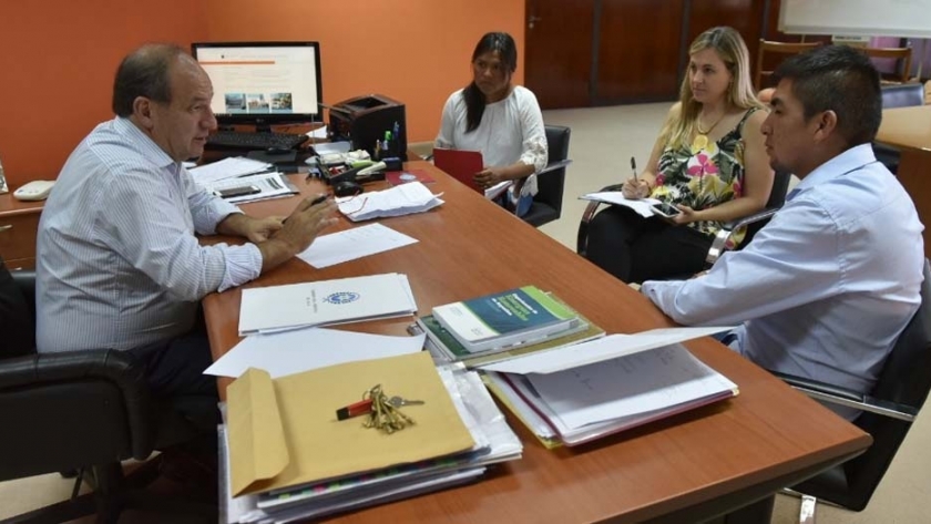 El ministro Villada se reunió con el intendente de San Antonio de los Cobres