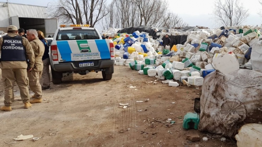 Córdoba: clausuran un depósito de envases vacíos de agroquímicos con graves incumplimientos