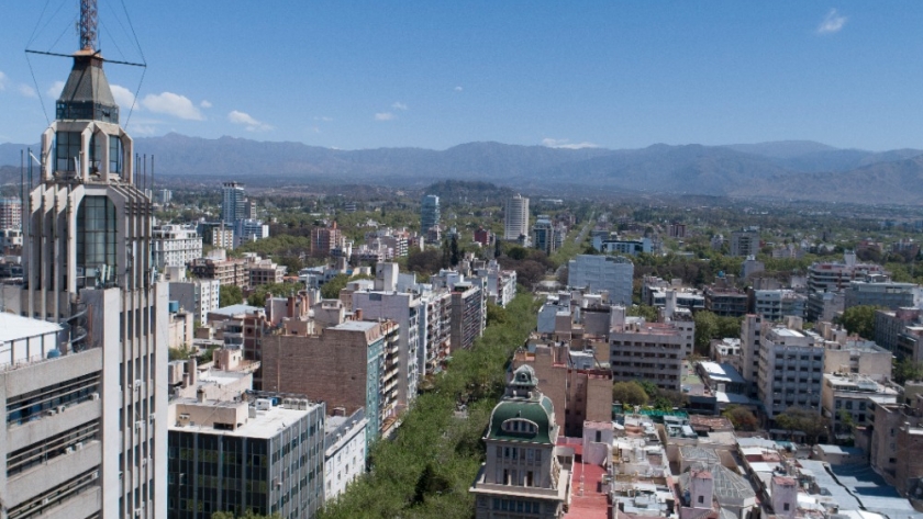 Realizan el primer foro Ciudades del Futuro: Mendoza 2050