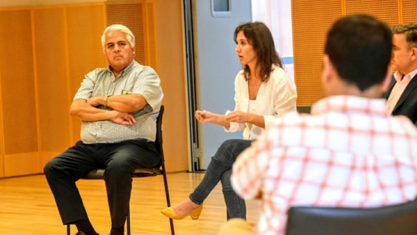Turismo y Producción se reunieron con cámaras hoteleras y gastronómicas