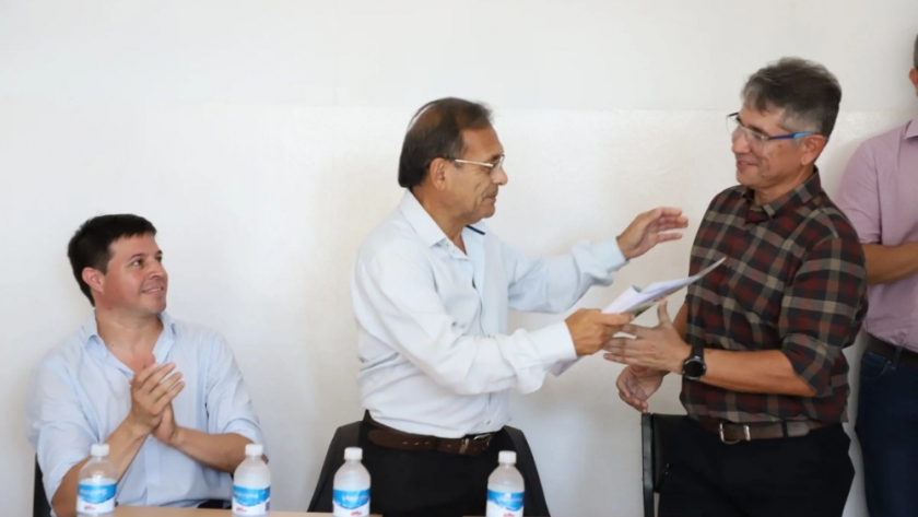 Cardozo puso en funciones a la nueva conducción del Hospital de Mburucuyá