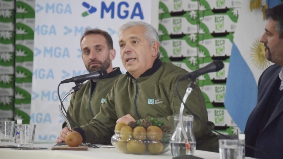 Miramar: Julián Domínguez inauguró una planta de frío y empaque de kiwis, que significa una inversión de 150 millones de pesos
