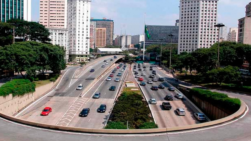 Jardines verticales para sanear el tráfico
