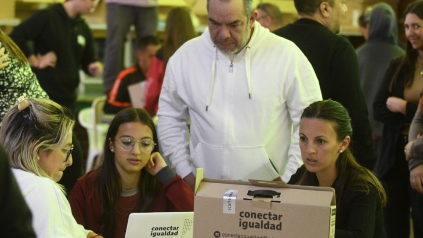 Se entregaron más de 8.000 netbooks de Conectar Igualdad en Chubut