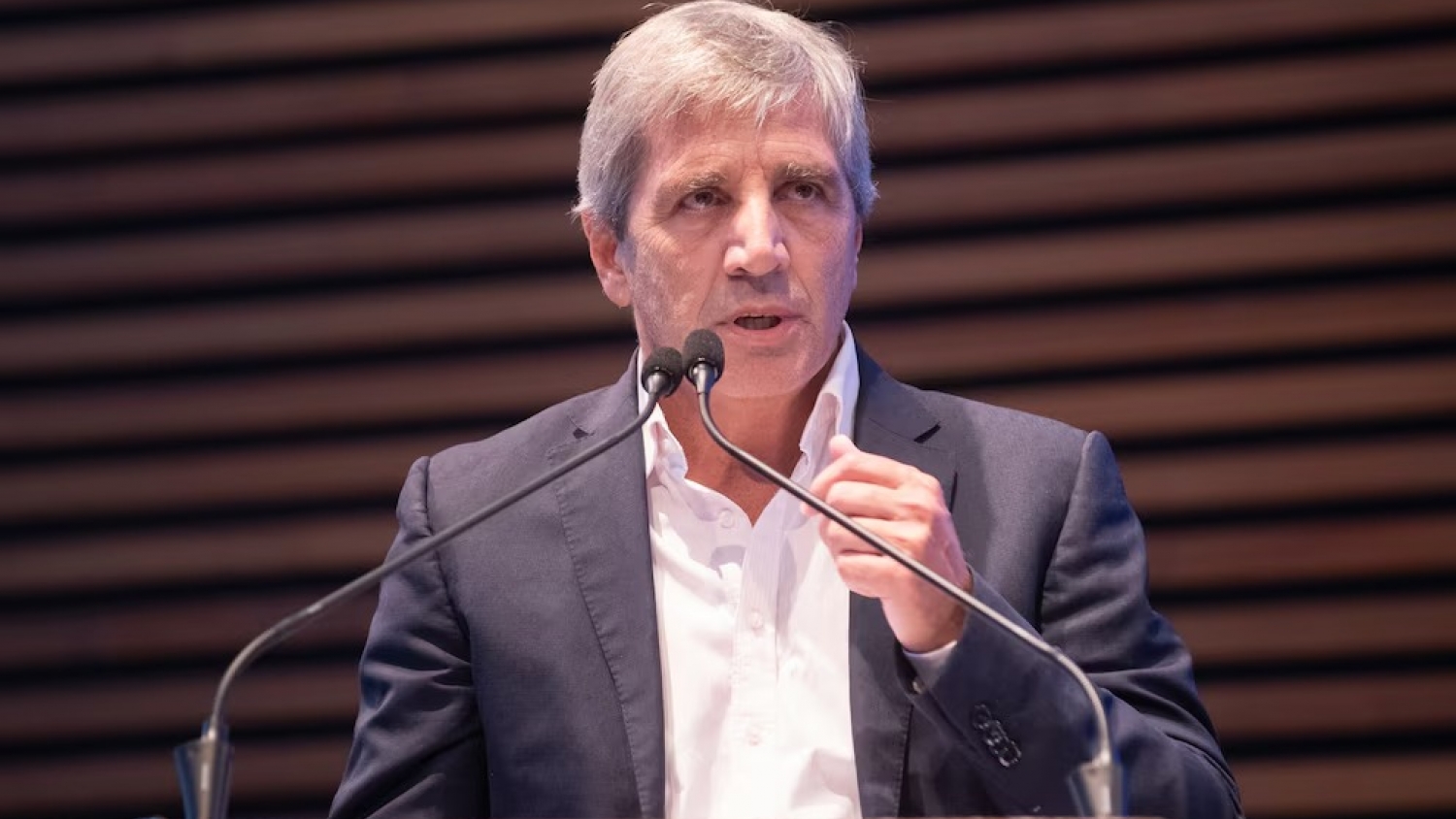 Deuda externa: el Gobierno asegura pagos hasta 2027, pero persisten dudas sobre el financiamiento futuro