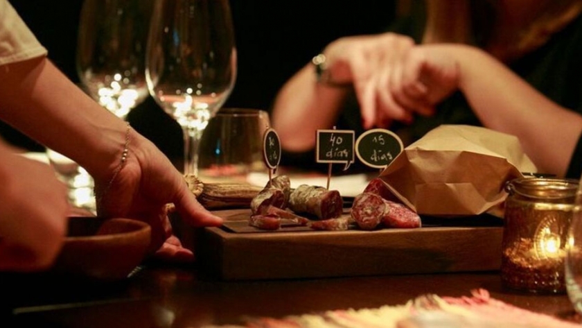 Gobierno y gastronómicos consensuaron ampliación de horarios