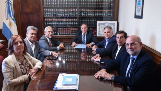 Vigo sumó el respaldo de Llaryora y Sadir al proyecto de ley de Biocombustibles
