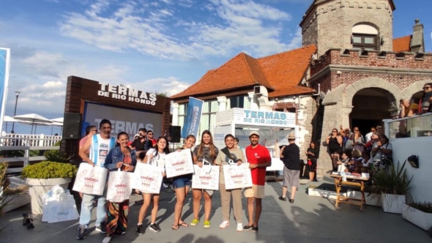 Santiago ofrece su oferta turística en la Costa Atlántica