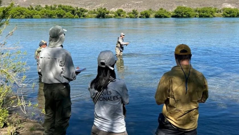 La provincia tendrá once nuevos guías de pesca deportiva