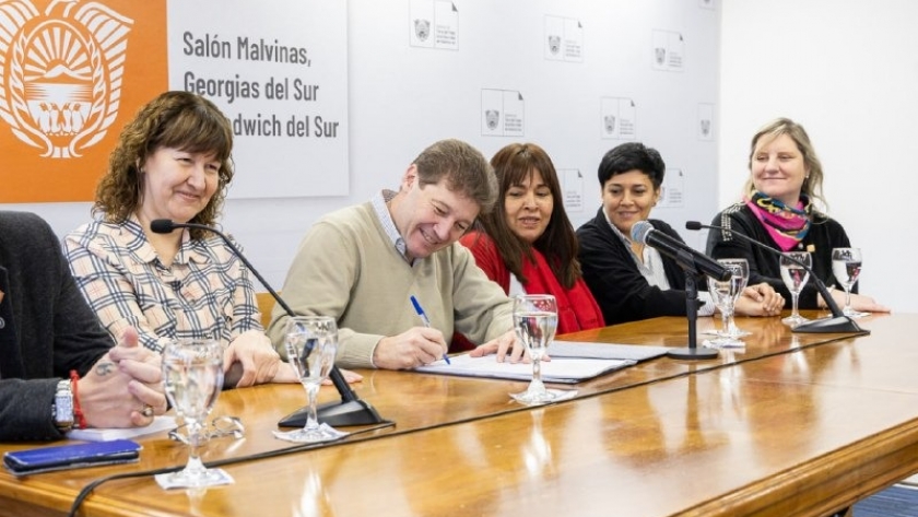“Por primera vez se hizo una reforma y un texto ordenado en consenso con todos los sectores”