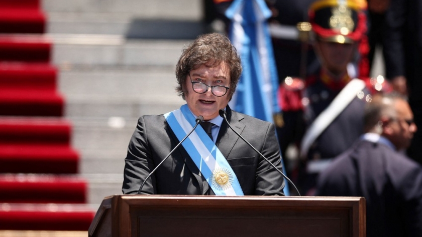 Milei enviaría el DNU que desregula la economía esta semana y publicó un decreto clave para tarifas