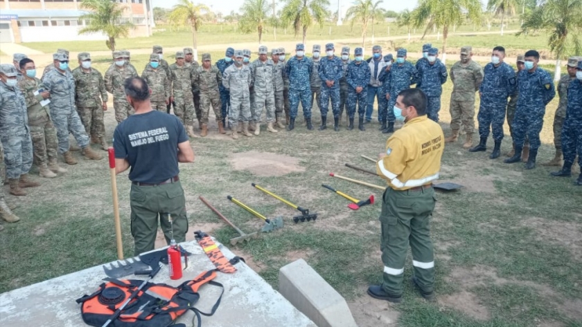 Llegan 70 brigadistas forestales enviados por Bolivia para el combate de incendios en la Mesopotamia
