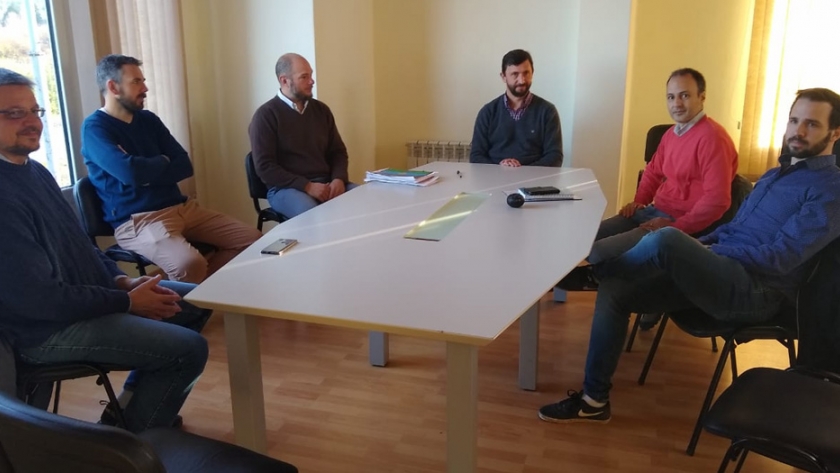 Provincia trabaja con el municipio de Trevelin en la protección y uso sostenible de la laguna Brychan