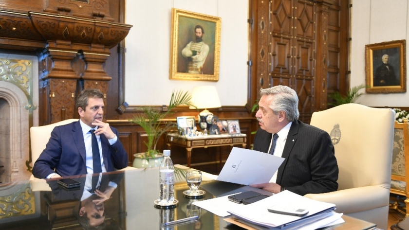 El presidente recibió al ministro de Economía, Sergio Massa