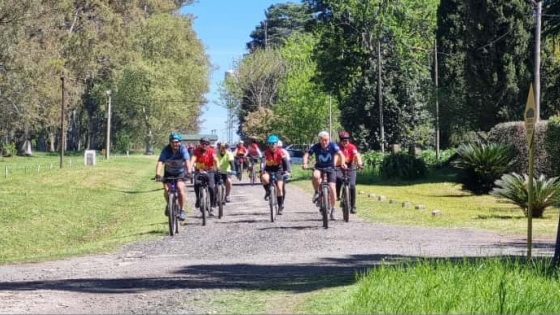 125 ciclistas disfrutaron de una gran jornada de cicloturismo en Rojas