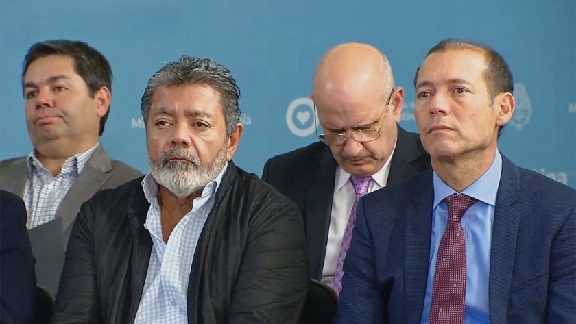 Vaca Muerta: Gutiérrez participó de un acto por la última soldadura del gasoducto