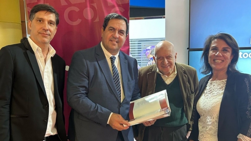 Reconquista presentó su Feria “Gente del Agua” en la FIL de Buenos Aires