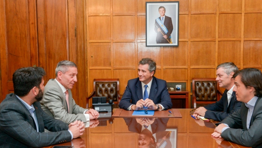 Etchevehere se reunió con el Gobernador de Chubut