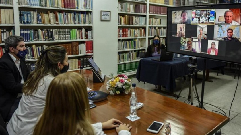 Presentaron el tomo sobre Catamarca de un libro que recorre el país