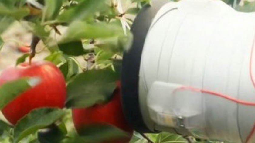 Los robots cosechadores de manzanas podrían llegar pronto a los Estados Unidos