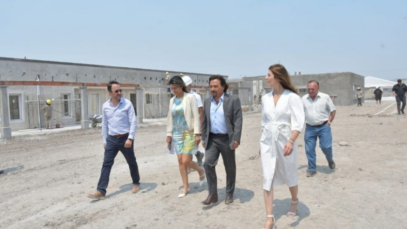 Avanza la edificación del Centro de Día y viviendas para adultos mayores: Sáenz recorrió las obras