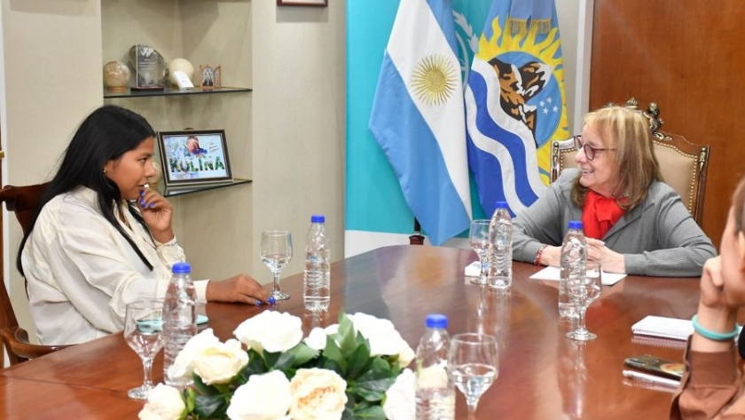 Alicia recibió a Tayhana, la reconocida DJ caletense de proyección internacional