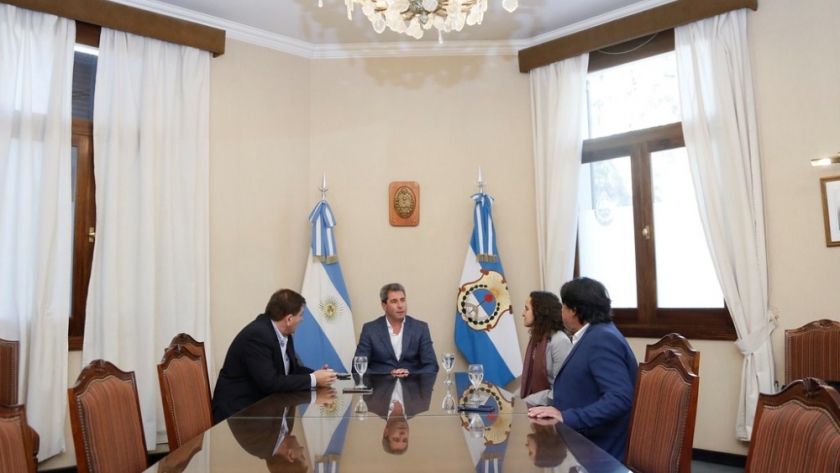 Uñac recibió a autoridades de la Asociación Civil Estudios Populares y de la Fundación Konrad Adenauer