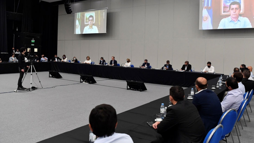 Bordet y De Pedro articularon acciones con municipios en pos de un desarrollo federal equitativo