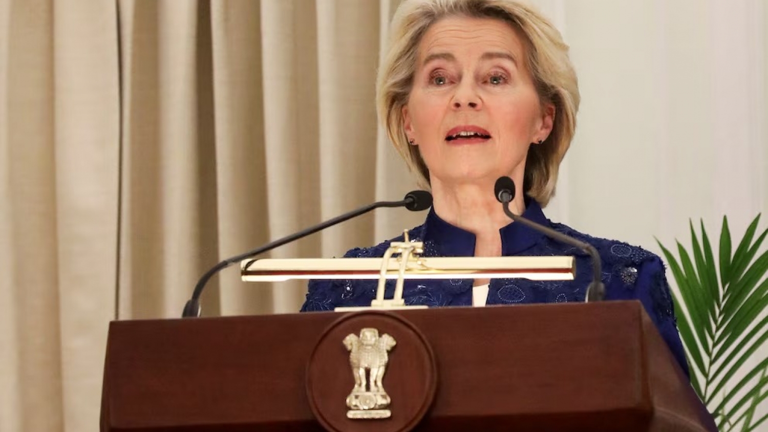 La Unión Europea reclama a Estados Unidos que cumpla el pacto comercial tras el giro arancelario de Trump