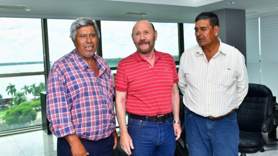 Gildo Insfrán se reunió con referentes de comunidades que se beneficiarán con el Acueducto Clorinda-General Güemes