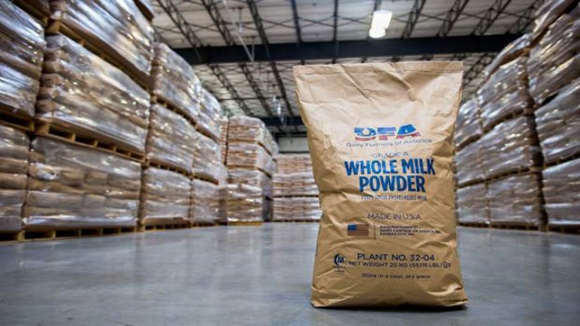 Mejora el precio internacional de la leche en polvo
