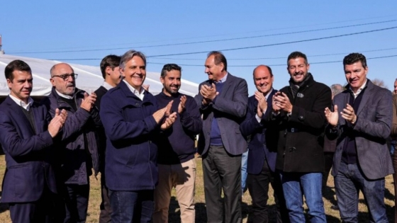 Llaryora impulsa desarrollo en Idiazábal con parque industrial y mega inversión eléctrica