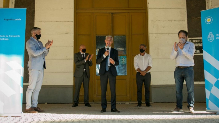 Luego de casi 30 años de abandono, se renovará la estación de Navarro y las vías del ramal G4 para que vuelva el tren a la ciudad