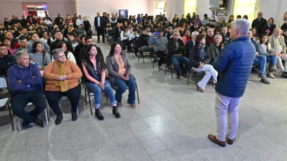 Poggi: “Le daremos un corte definitivo al problema del agua potable en Beazley”