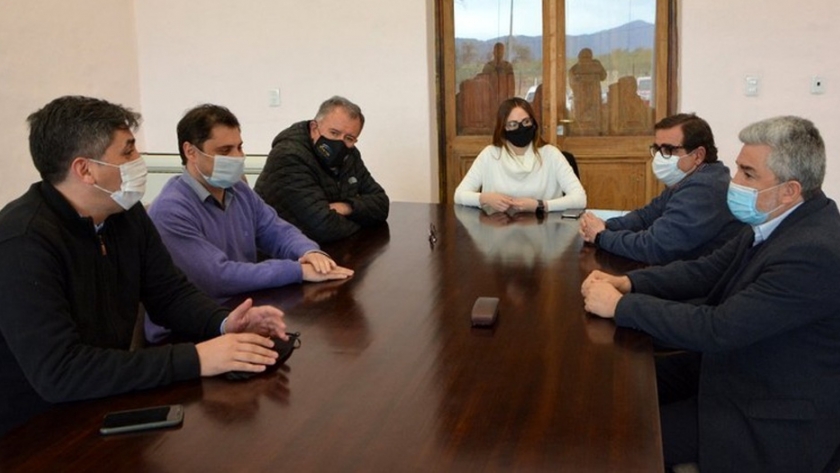 Trabajo articulado entre Minería, YMAD y CAMYEN