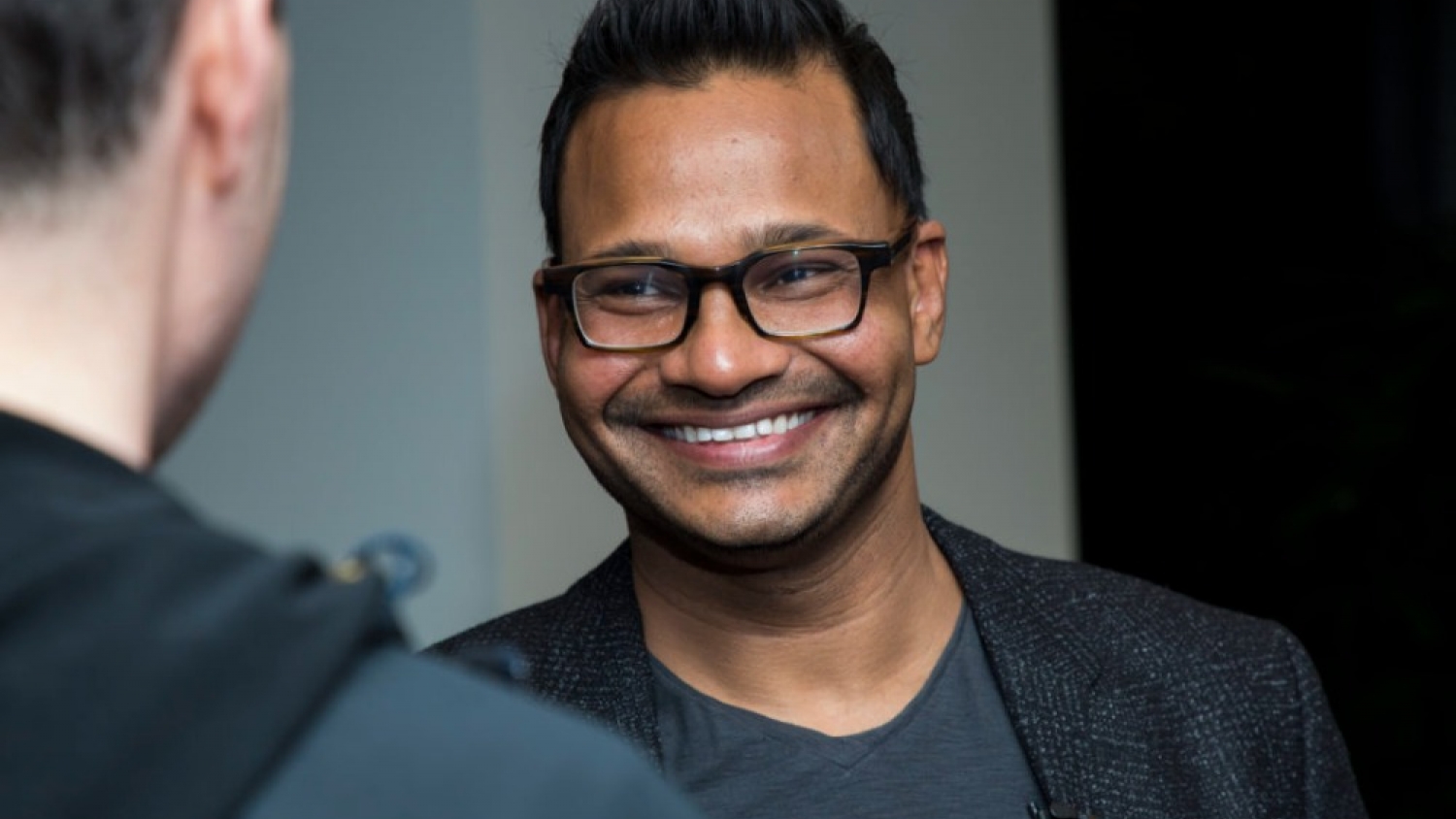 Vendió su startup, intentó jubilarse y volvió para crear una empresa de US$ 5.500 millones impulsada por IA