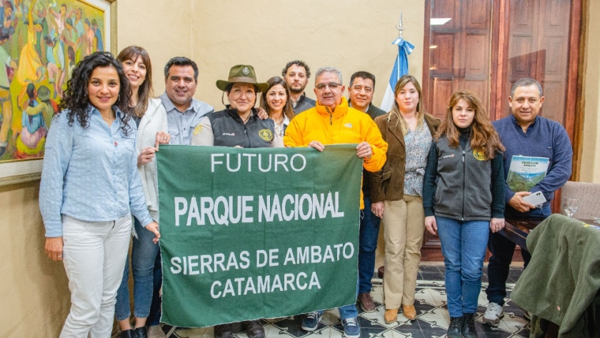 Raúl Jalil recibió a autoridades de la Administración de Parques Nacionales