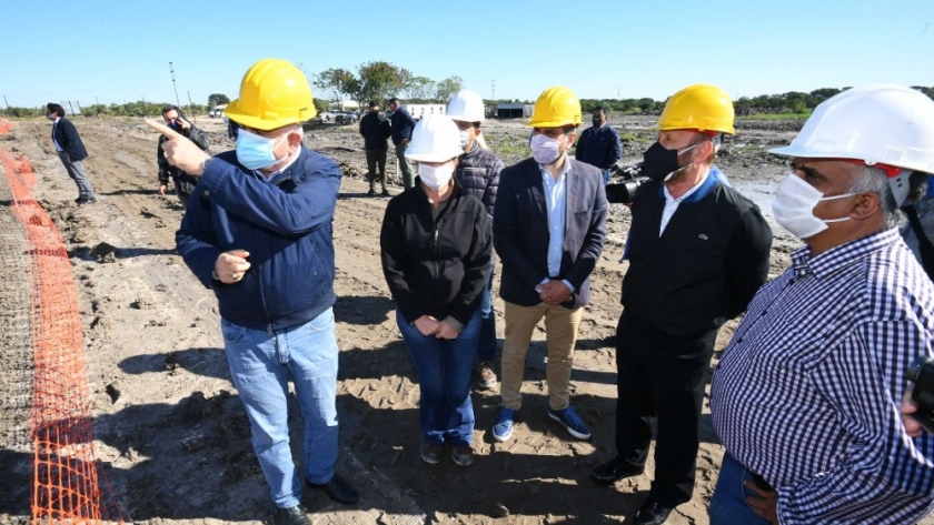 Insfrán y Cabandié visitaron el predio del futuro Centro Ambiental de Recuperación y Disposición final de residuos sólidos