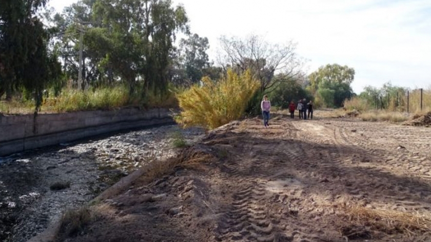 Unicipio: comenzaron los trabajos de limpieza en el futuro Parque Costero Cacique Guaymallén