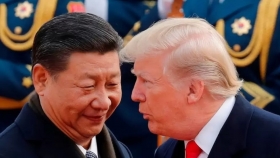 Trump intensifica la guerra económica con China: nuevos aranceles del 100% y turbulencia en los mercados globales