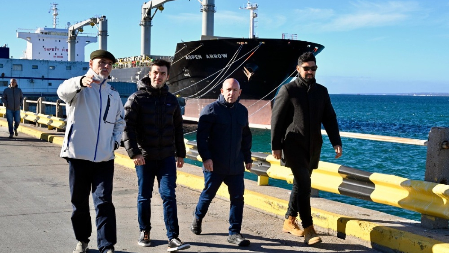 Torres impulsa una mejora histórica en el puerto de Madryn