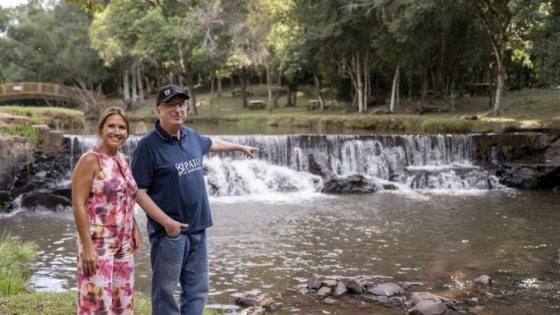 Passalacqua destacó el potencial turístico de Misiones y llamó a reforzar el cuidado ambiental en el Festival del Verano de General Urquiza