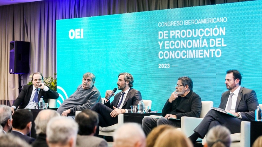 Exportaciones: Cafiero destacó el crecimiento del sector de Servicios Basados en el Conocimiento
