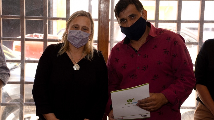 Ladrilleros reciben apoyo del Estado para fortalecer sus proyectos productivos de Economía Social en pandemia