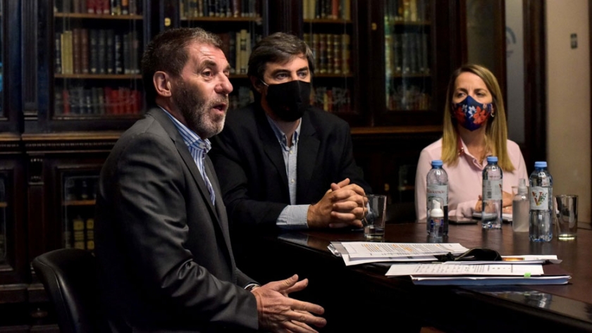Ballay presentó ante legisladores el proyecto de presupuesto 2021
